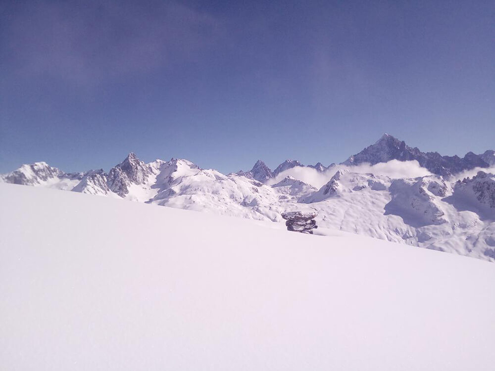 Chorten à pointe noire de Pormenaz