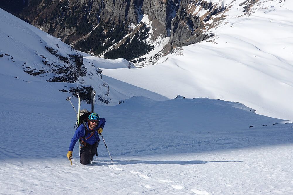 Monter face ouest du mont Buet (Haute-Savoie) en crampons piolet